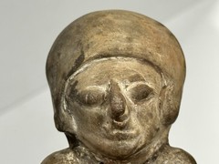 RARE PRE-COLUMBIAN ENGRAVED HUMAN EFFIGY OCARINA / WHISTLE FOUND IN ECUADOR