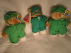 Doctor Plush Bears Set Of 3 In Scrubs From 1990’s But NEW Salesman Samples