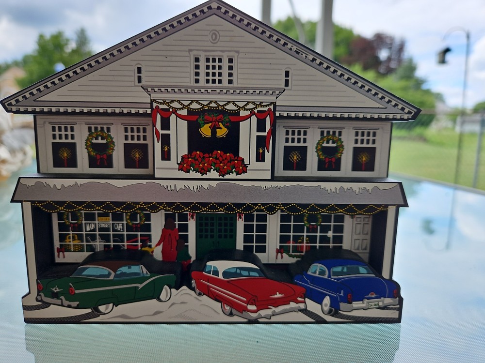 Vintage Sheila’s Houses 2000 Stockbridge Market House MA Christmas Village