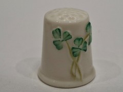 Belleek Ireland Shamrock Porcelain Thimble Vintage 7th Brown Mark Collectible