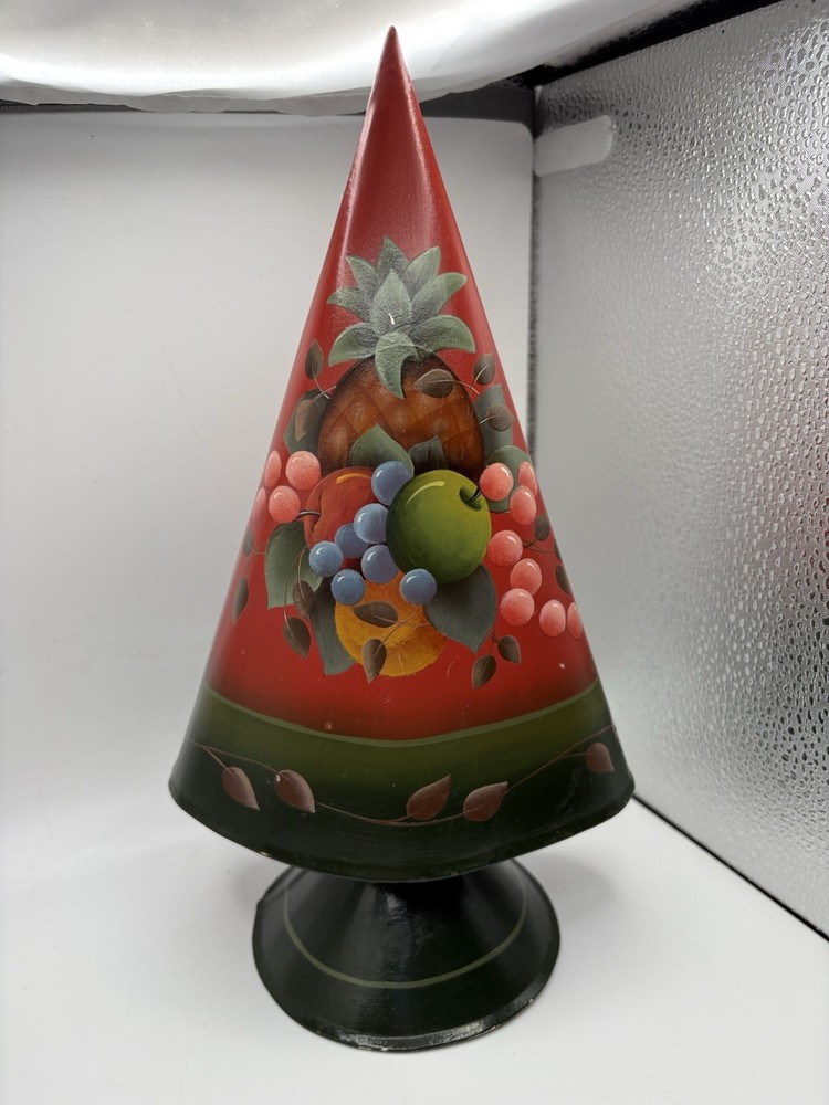 Vintage Toleware Topiary Tree Metal Painted Pineapple Fruit Grapes Home Decor