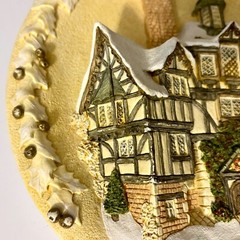 David Winter The Scrooge Family Home Plaque Handmade Great Britain Christmas