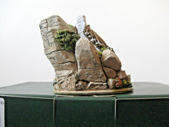 Lilliput Lane Over The Sea To Skye. Mint in its original box with a deed.