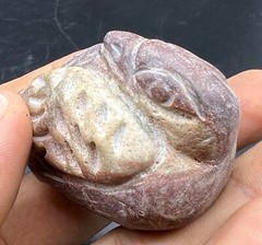 Natural Jasper Stone Rare Unique A Bird Figured Statue Beads