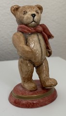 HALCYON DAYS Teddy Bear of the Year 1994 – with scarf