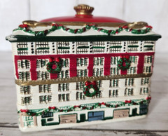 MACY’s Herald Square Department Store 3in Piece READ