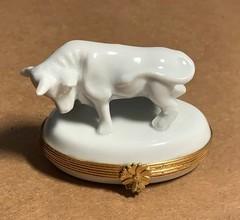 France Limoges White Bull Trinket Box Peint Main Authentic Limoge