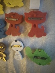 Avon fragrance glace pins Turtle gingerbread cat Chick Jack in the Box Lot of 9