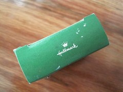 Classic Hallmark Pin 1″ Tree Pin Christmas Vintage