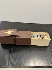 Authentic Louis Vuitton Mono Metal Dice Cube Game Set Original Box Rare collect