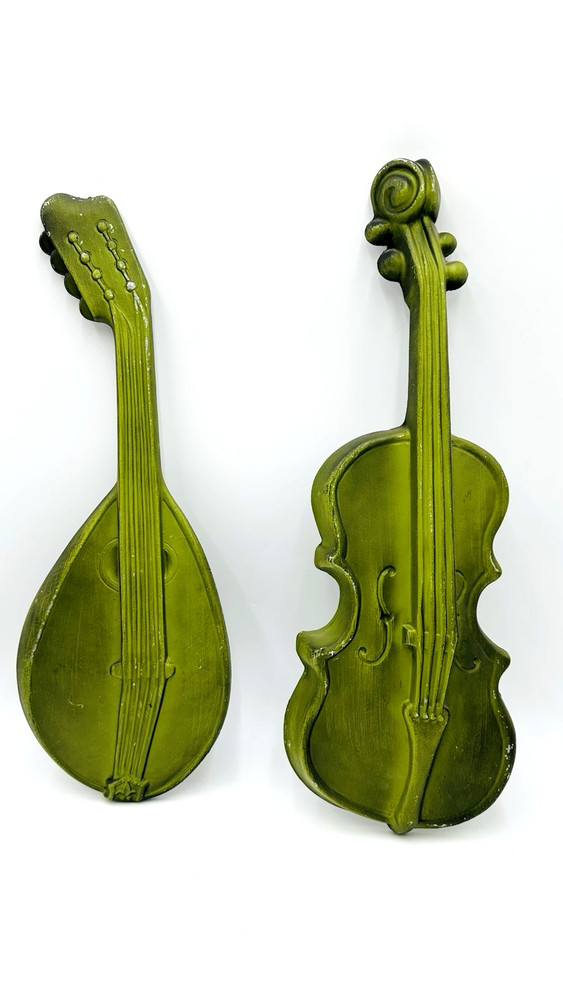 Vintage Set 2 Royal Cast Aluminum Mandolin & Violin Instruments Wall Decor 18″