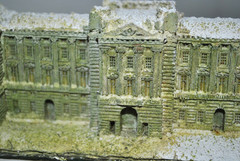 Lilliput Lane Winter x2- Britain’s Heritage – Edinburgh Castle & Buck Palace AF