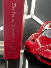 Ferrari Granturismo 1-8 D’Agostini Ferrari Enzo collectible magazine set