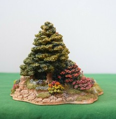 Lilliput Lane Summer Days Mint in original box with a deed. L2059