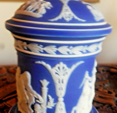 Wedgwood – (Only) – Cobalt Blue – Antique Covered JAR – 4″ – Mint
