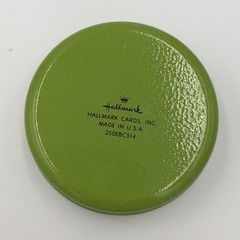 Vintage 1980 Hallmark Muppets Tin Kermit The Frog and Miss Piggy 2 inch diameter