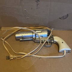 Rare Find Vintage Jerdon Magnum Revolver Wall Mount Bath Accessory Holster Decor