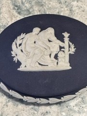 Vintage Wedgwood Dark Blue & Ivory Jasperware 3.5″ Round Dresser Trinket Box