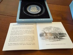 2018 Wedgwood Blue Jasperware 5 Pound Coin The Three Graces Ltd Ed 449 COA Box
