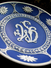 WEDGWOOD RARE 1790 DARK BLUE JASPER DISH MONOGRAM (WS) IN FLOWERS SARAH WEDGWOOD