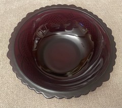 AVON RUBY RED CAPE COD GLASSWARE MEDIUM 8-1/2” BOWL