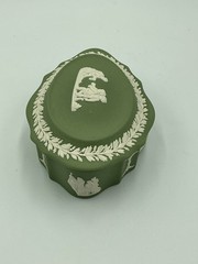 Vintage Wedgewood Green Jasperware Cherub Cameo Trinket Dish 5” England