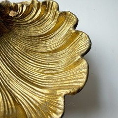 Vintage Hollywood Regency Gilt Metal Leaf Birds Soap Trinket Dish Catchall