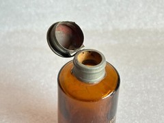 OLD VINTAGE MANDON CO. LTD SPALDING EAU DE TOILETTE PERFUME BOTTLE DECORATIVE,
