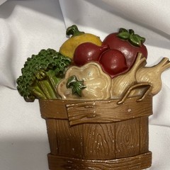 2 Vintage Sexton Cast Metal Wall Hanging Fruit and Vegetable Basket Art 1976