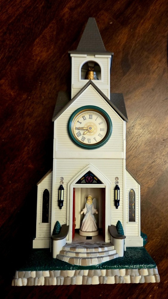 Avon Christmas 2000 Angel Music Clock Light Stained Glass Church/ For Parts