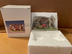 Charming Tails Keeping Our Love Alive 89/710 Fitz Floyd Figurine NIB