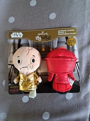 Hallmark Itty Bittys Supreme Leader Snoke & Praetorian Guard Star Wars