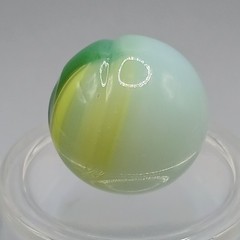 0.62″ Vintage Akro Agate Green Yellow Popeye Patch Marble- #Q141