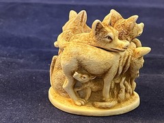 Harmony Kingdom~ DEN MOTHERS~ Wolves and cubs~UK Made~ Signed ~ NIB ~early