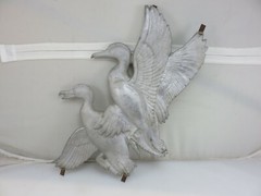 Unbranded Aluminum Metal DUCKS Plaque Wall Hanging Vintage