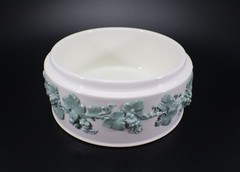 Wedgwood COVERED CANDY BOX Celadon Green on Cream Grapevine England Vintage