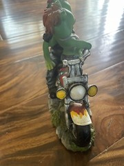 Vtg Sprogz Frog Figurine Chopper Hopper w/ Motorcycle And Hot motorcycle Couple