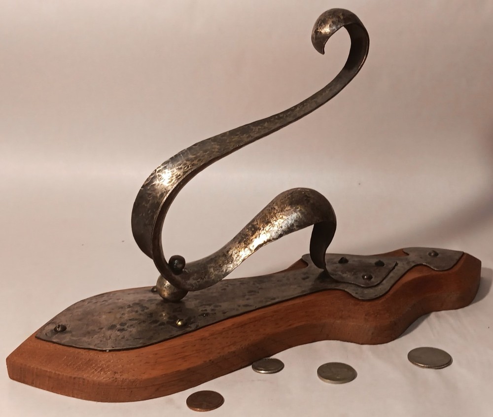 1890s ART NOUVEAU vtg english arts & crafts curtain rod towel hat coat rack oak