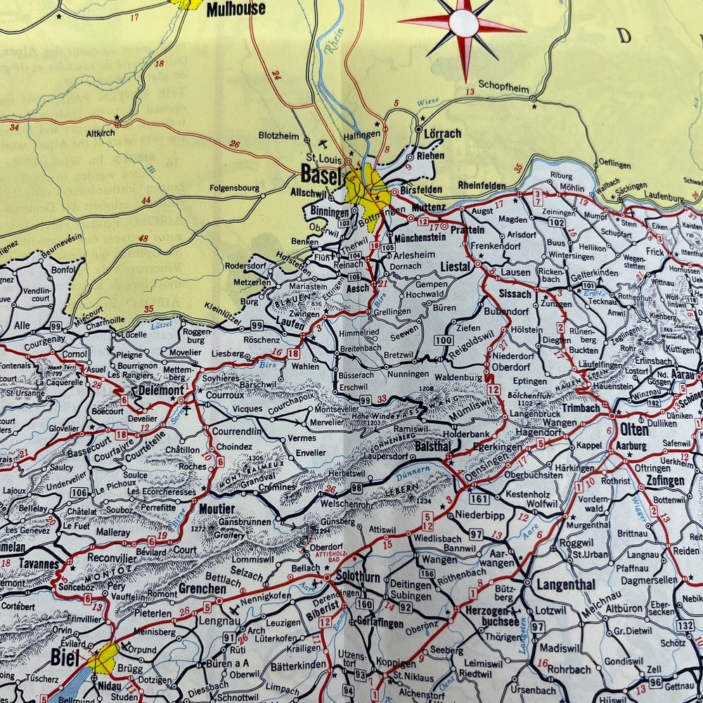 1960s Esso Schweiz Suisse Switzerland Fold Out Travel Map L3-3