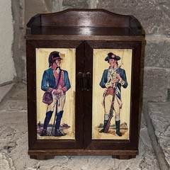 Vintage Revolutionary War Bicentennial 4-Drawer Decoupage Jewelry Chest Box MCM