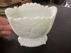 Small White Oval Glass Unbranded Dish with Cherry’s and Grapes on it