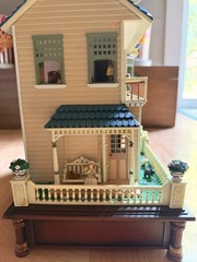 VTG 1991 Enesco Victorian Vignette Animated Action Musical Working Doll House