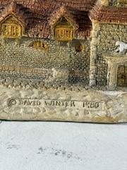 Very rare DAVID WINTER “Coaching Inn” 1980 Good condition no box 30cm x 20cm