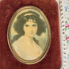 Vintage A Cameo Creation Hubak Lady by Unknown Artist Porcelain Frame Japan READ