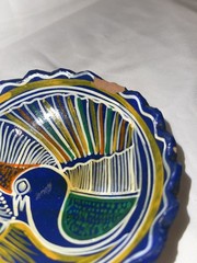 Talavera Mexican Pottery Scalloped Footed Bird Bowl, 4” Diameter Terra-cotta￼