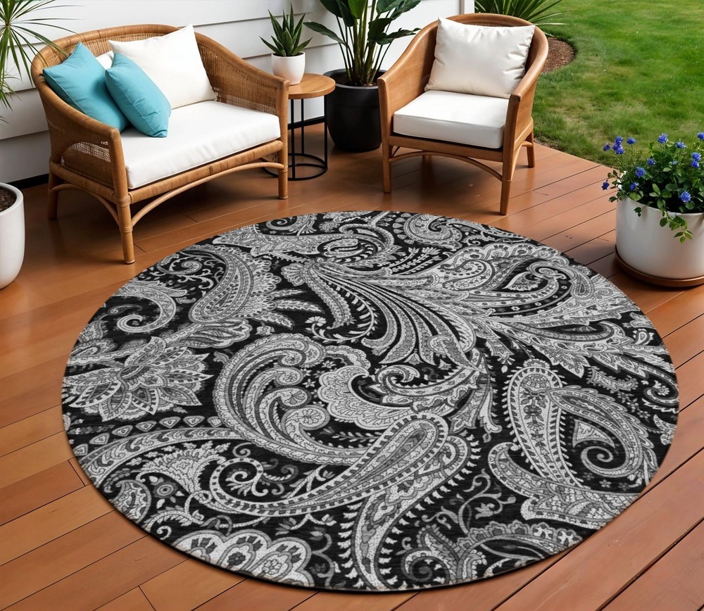 8′ Black Gray And White Round Paisley Washable Rug