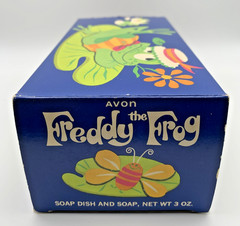Vintage Freddy the Frog soap dish and soap from AVON. New in box/plastic wrap