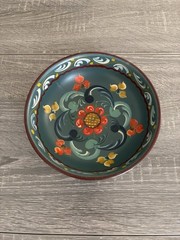 Vintage Norwegian Rosemaling Hand Painted Wood Bowl Folk Art 7.5” Floral Signed
