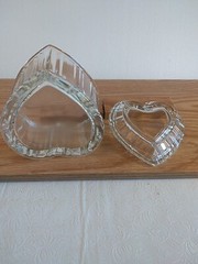 Lead Crystal Deep Lidded Heart Shaped Dish, Candy/Trinkets Heavy 6″ X 5″