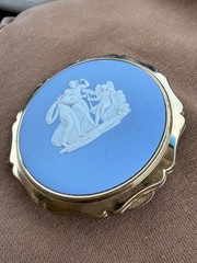 Vintage Stratton Wedgwood Jasperware Classical Design Compact Mirror English
